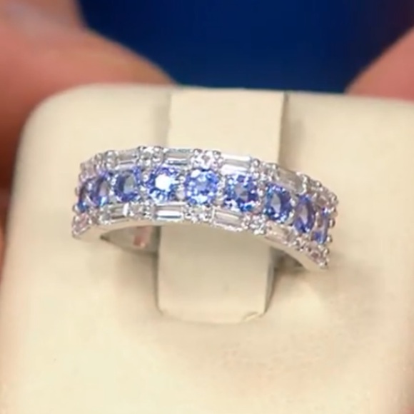 Exotic Tanzanite & White Zircon Gemstone Band Ring - Picture 5 of 7